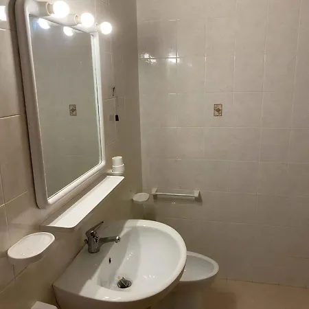 In 49970 شقة بيبيوني